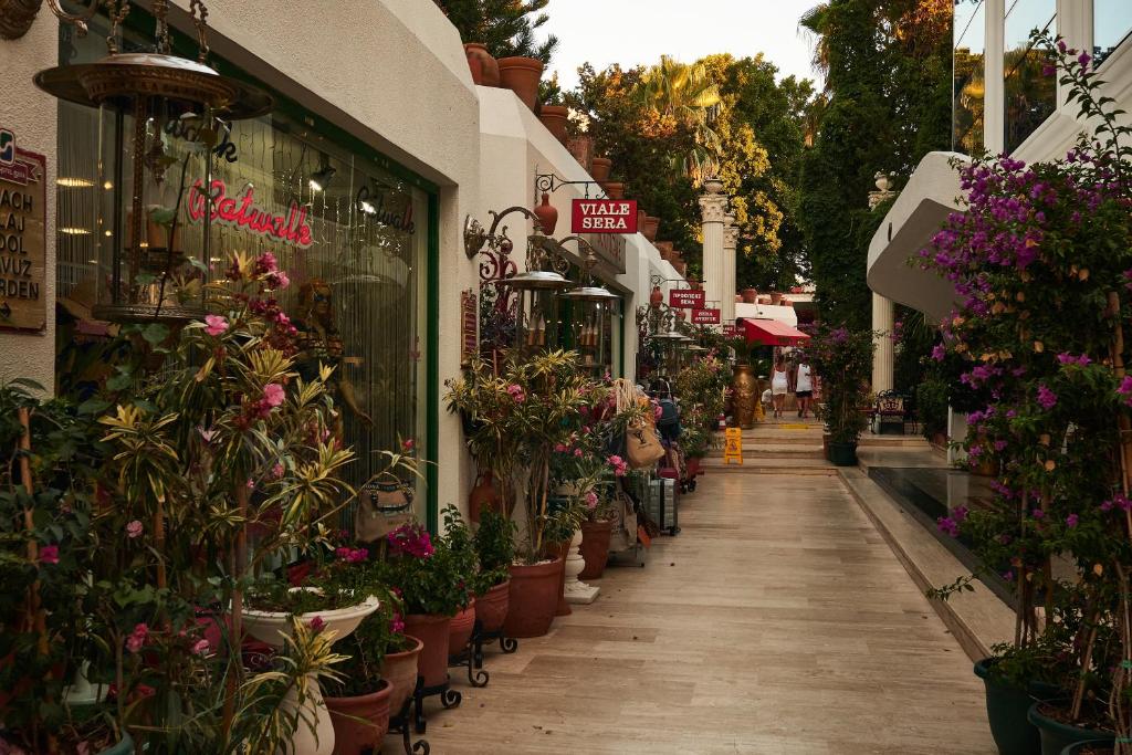 کلاب سرا هتل